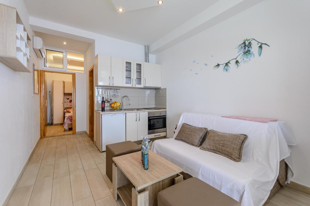 Apartments Hope Dugi Rat Εξωτερικό φωτογραφία