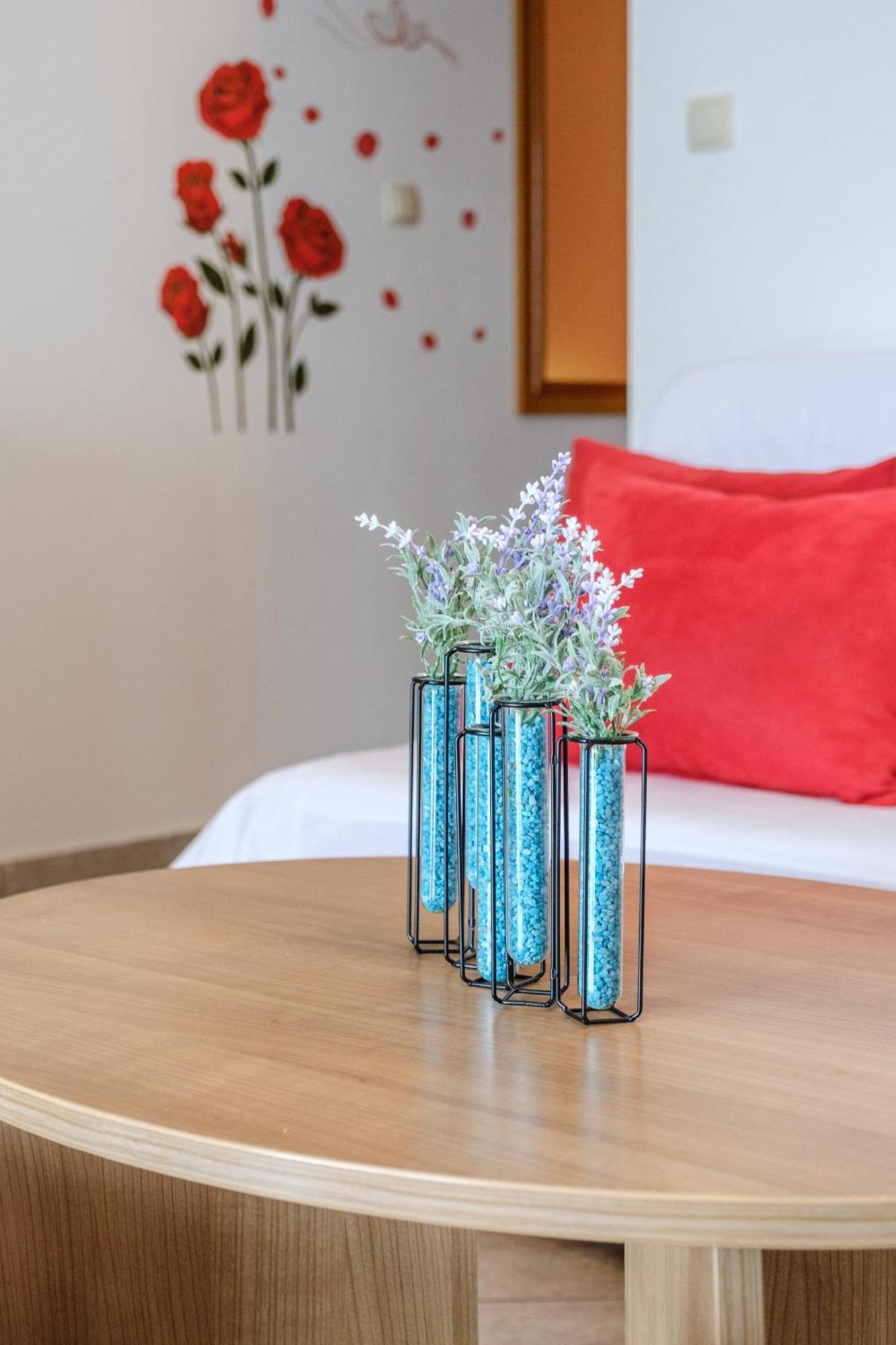 Apartments Hope Dugi Rat Δωμάτιο φωτογραφία