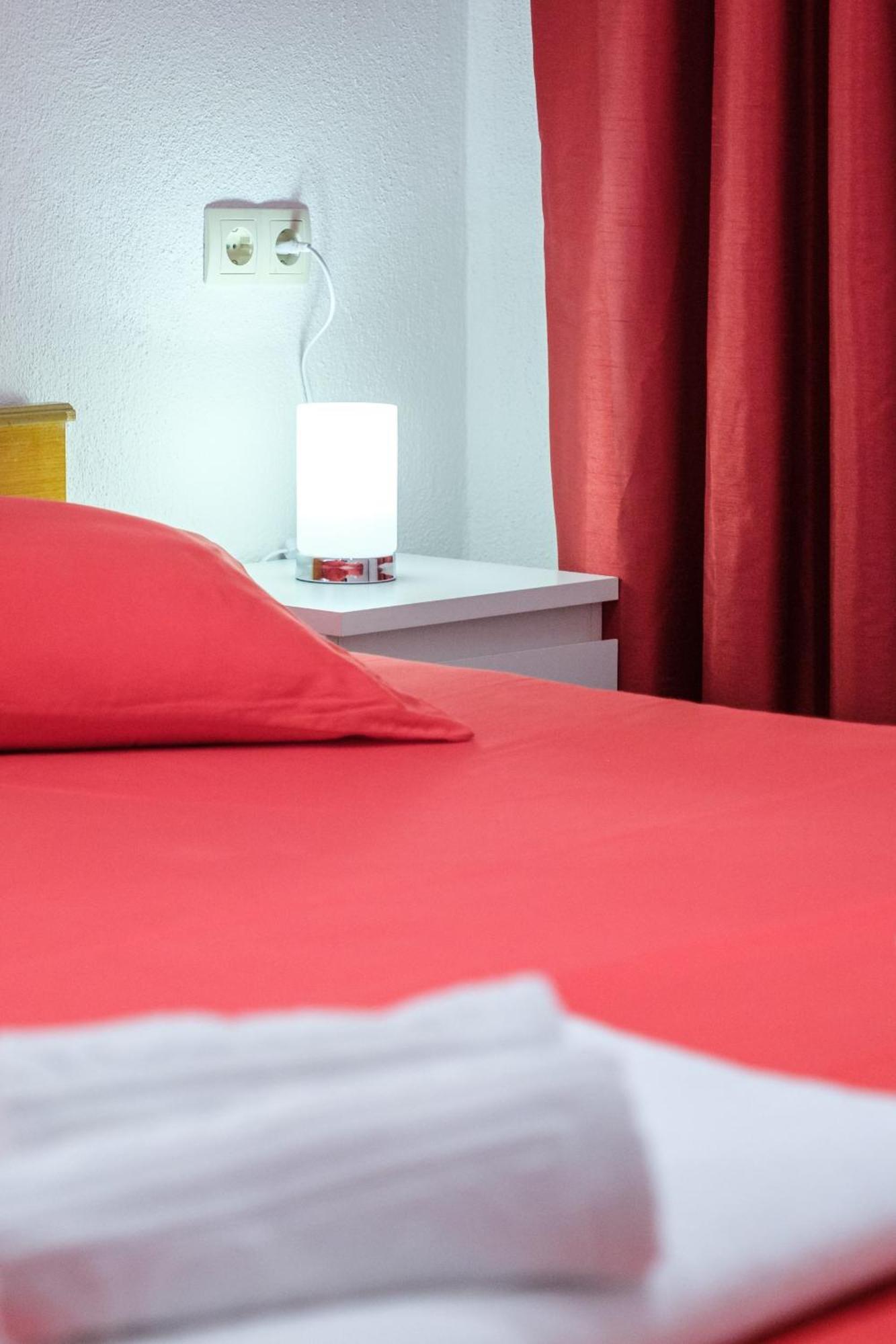 Apartments Hope Dugi Rat Δωμάτιο φωτογραφία