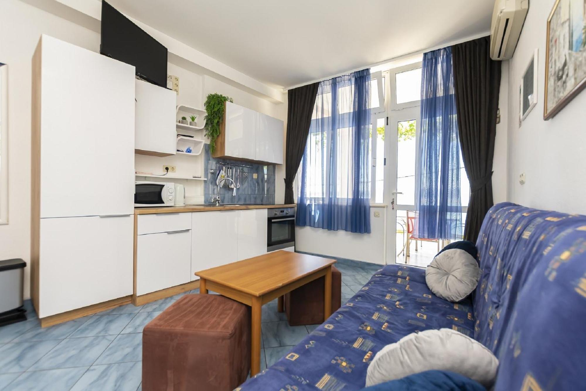 Apartments Hope Dugi Rat Εξωτερικό φωτογραφία