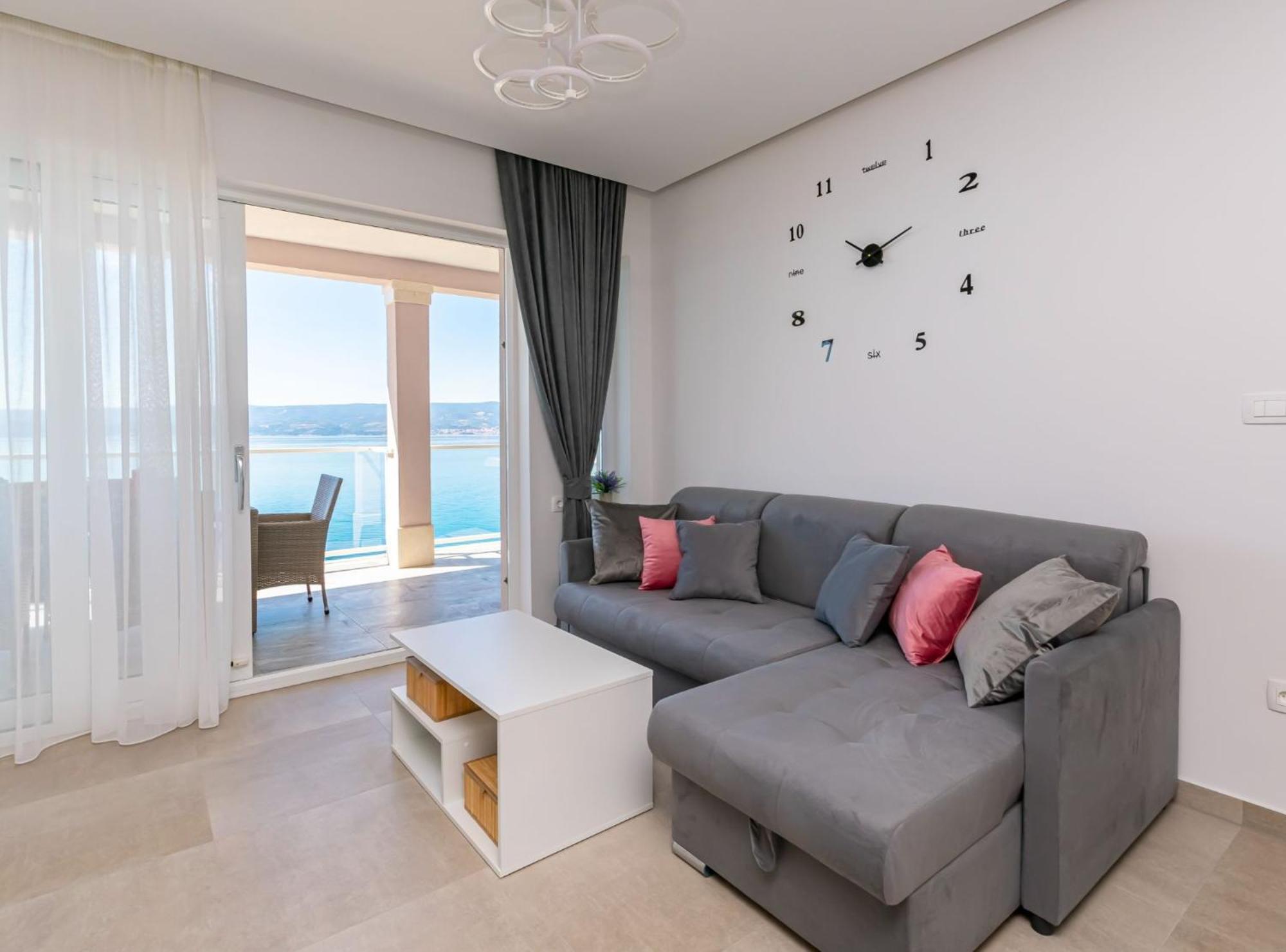 Apartments Hope Dugi Rat Εξωτερικό φωτογραφία