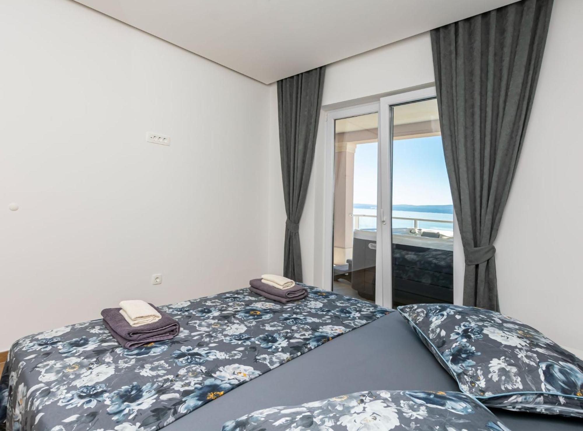Apartments Hope Dugi Rat Εξωτερικό φωτογραφία