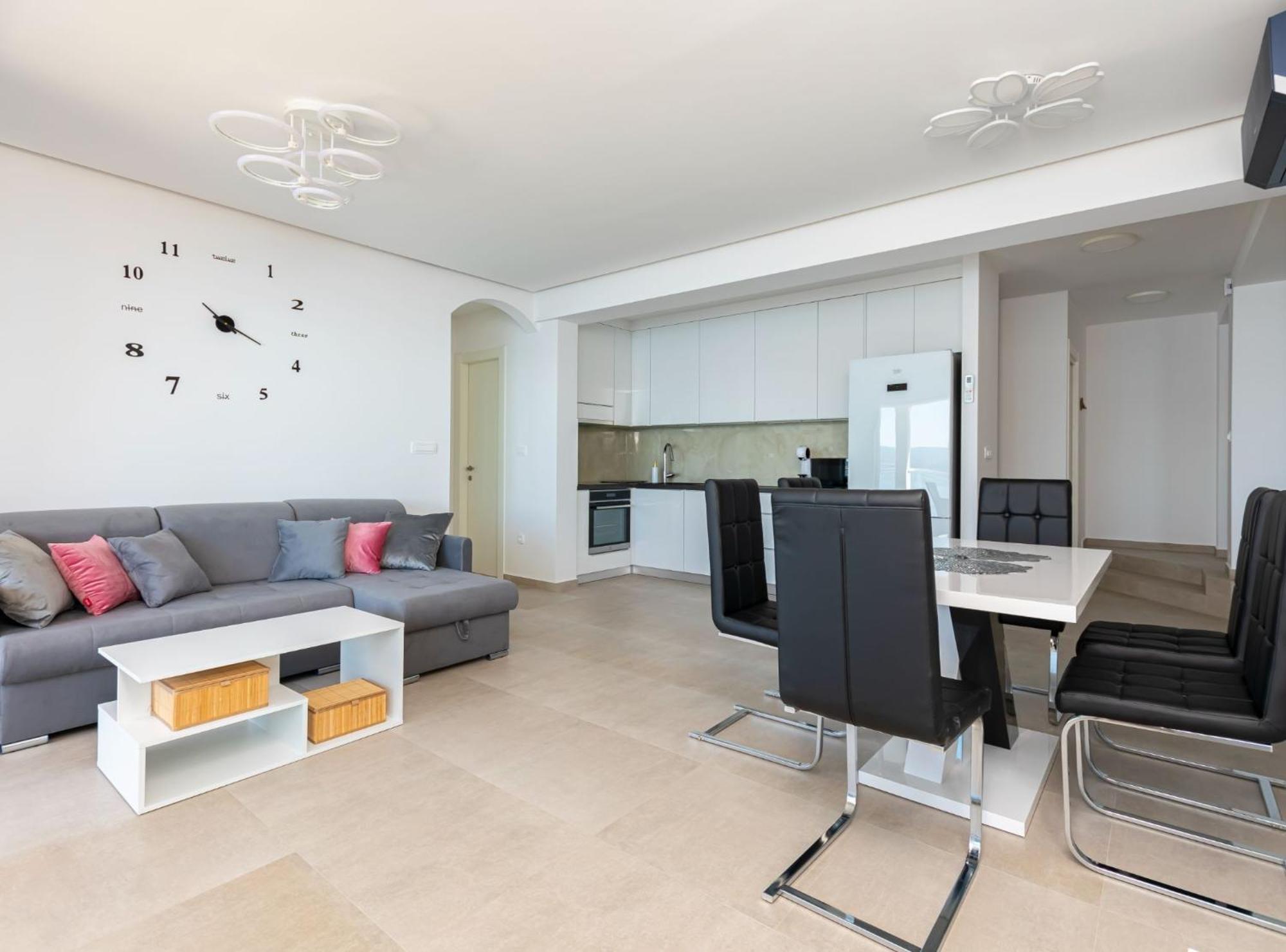 Apartments Hope Dugi Rat Εξωτερικό φωτογραφία